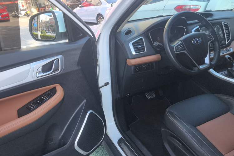 Used Geely Auto Vision X6 2018 1.4T CVT 4G Connected Luxury Version
