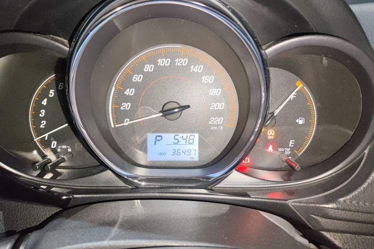 Used Toyota YARiS L 2020 X-Trail X 1.5L CVT Luxury Edition