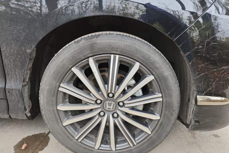 Used Honda Elysion 2022 2.0L eHEV Luxury First Edition
