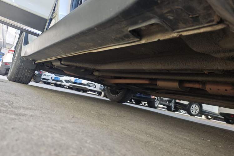 Used Hyundai ix25 2015 1.6L Automatic Two-Wheel-Drive Deluxe DLX Model
