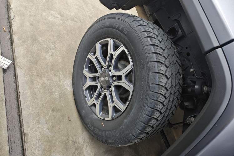 Used BAIC Off-Road BJ40 2023 2.0T Automatic Four-Wheel Drive Urban Hunter Edition Chivalrous Type