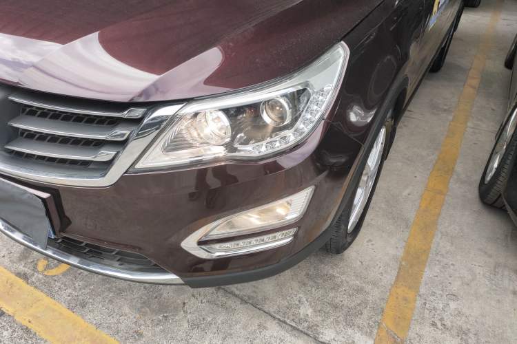 Used Baojun 560 2016 1.5T Manual Elite Model