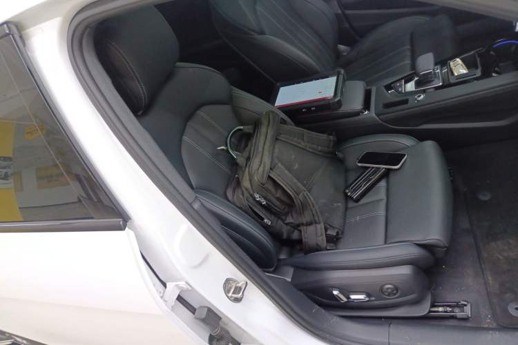 Used Audi A4L 2024 40 TFSI Luxury Dynamic Edition