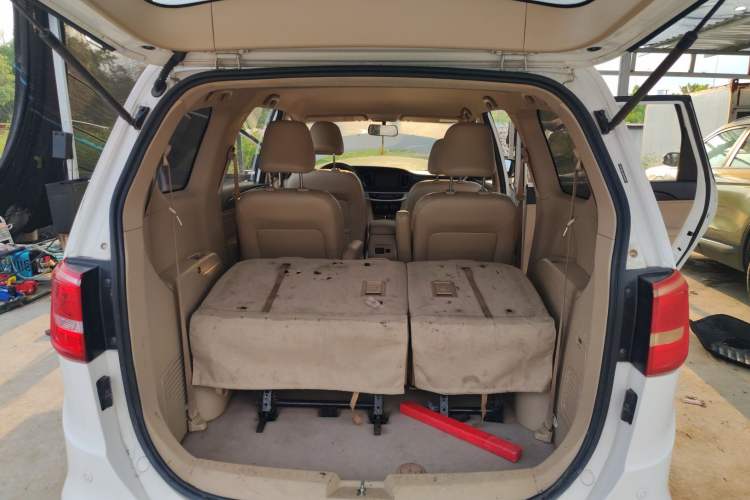 Used Baojun 730 2016 1.8L iAMT Comfort Version 7 Seats
