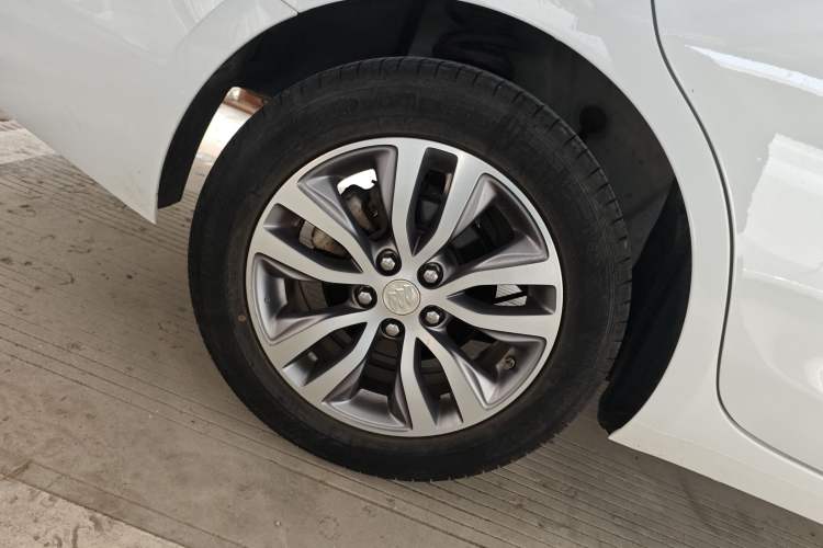 Used Buick GT 2019 18T Automatic Connected Elite Model China VI Standard