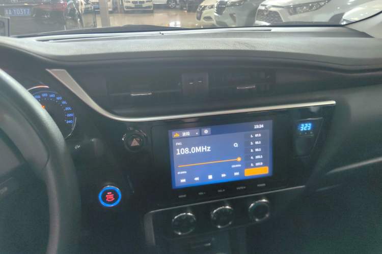 Used Toyota Corolla 2017 Revised Version 1.2T S-CVT GL-i
