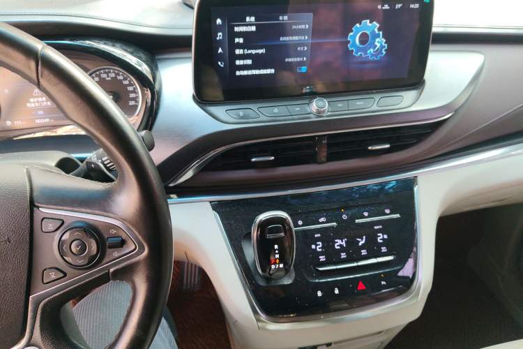 Used Buick GL8 2020 Land Business Class 652T Luxury Model