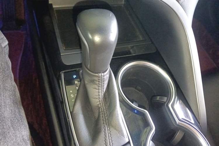 Used Toyota Camry 2018 2.0S FENGSHANG Edition