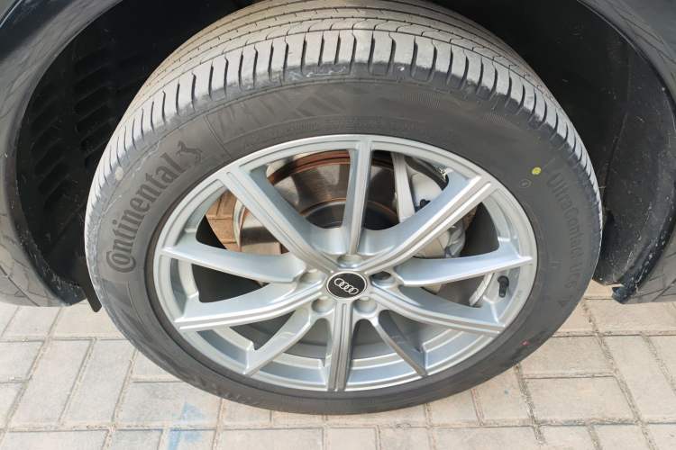 Used Audi Q5L 2024 40 TFSI Fashion Dynamic Model
