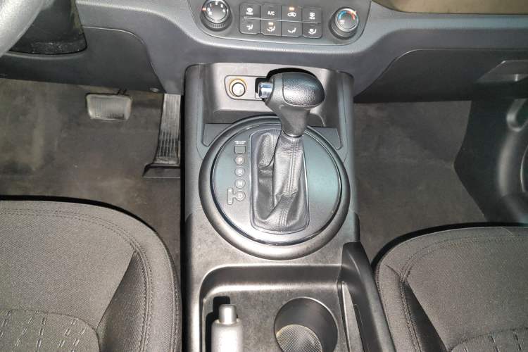 Used Kia Sportage R 2016 2.0L Automatic Two-Wheel Drive GL
