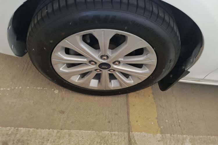 Used Ford Escort 2017 Happiness Edition 1.5L Automatic Fashion Version