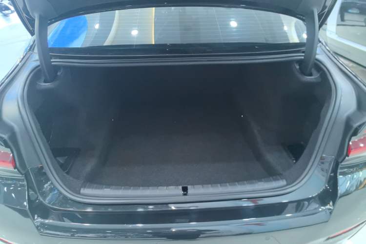 Used BMW 5 Series 2022 Second Facelift 525i M Sport Package
