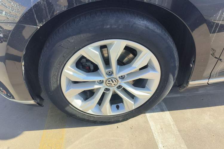 Used Volkswagen Magotan 2019 330TSI DSG Luxury Model China V Standard