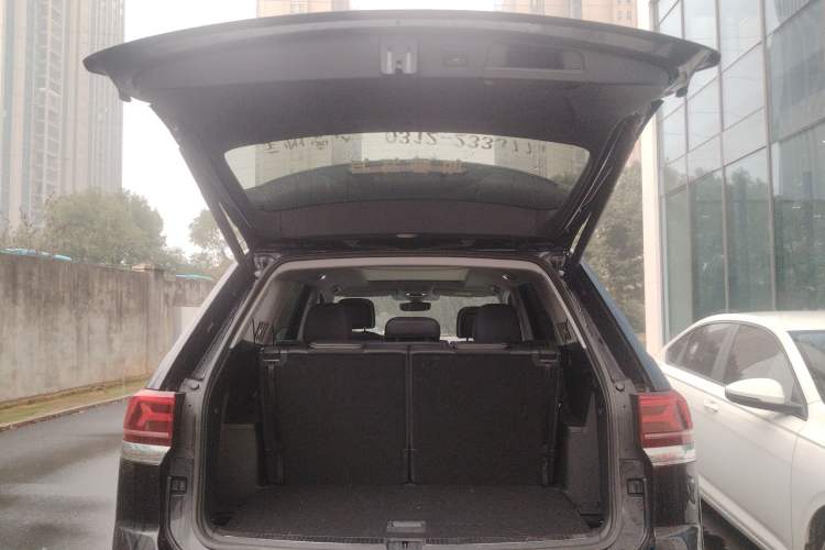 Used Volkswagen Teramont 2024 380TSI Four-Wheel Drive Longxiang Edition
