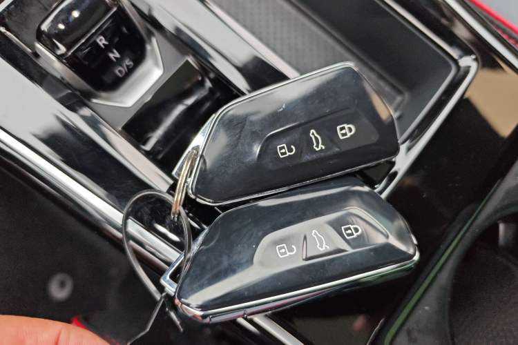 Used Volkswagen Lamando 2025 Lavida L 280TSI DSG Cool & Spicy Edition
