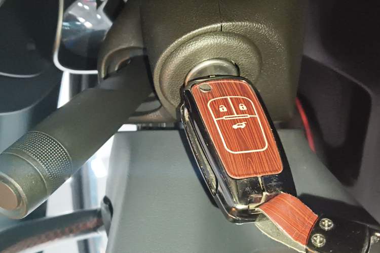 Used Chevrolet Monza 2022 Light Hybrid RS 330T Automatic Comfort Edition
