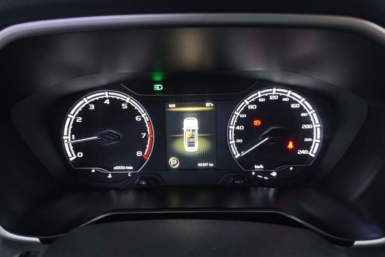 Used Geely Auto Vision X6 2020 1.4T CVT Luxury Edition