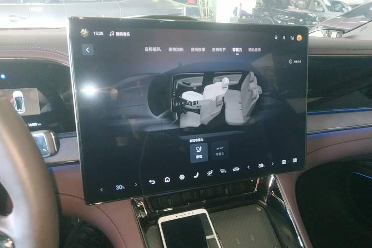 Used Denza Z9GT 2024 1100 Four-Wheel Drive Ultra Version
