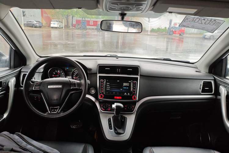 Used Haval M6 2019 1.5T DCT Two-Wheel Drive Value Edition China VI Standard
