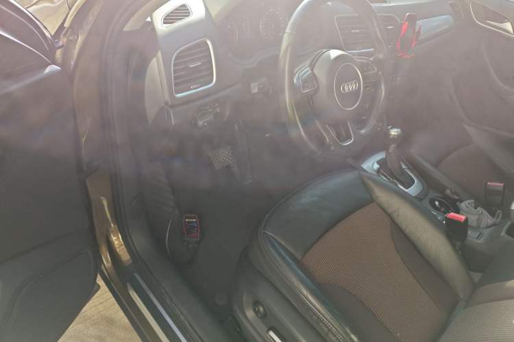 Used Audi Q3 2017 30 TFSI Fashion Model
