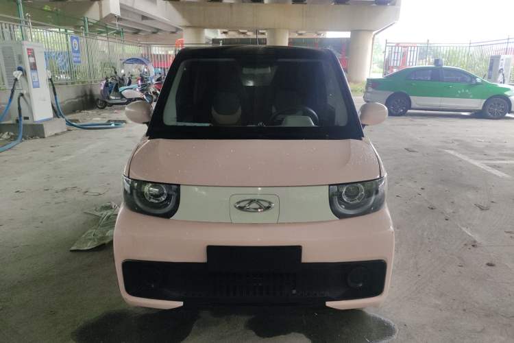 Used Chery QQ Ice Cream 2022 170km Sundae Phosphate Lithium-Ion
