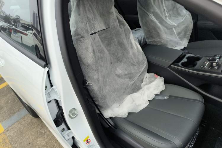 Used BYD Qin PLUS 2025 DM-i Smart Drive 55KM Leading Model
