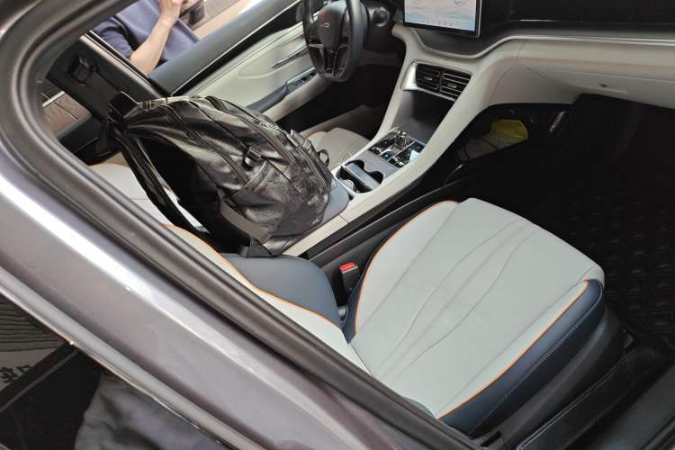 Used BYD Song PLUS New Energy 2023 Champion Edition EV 520KM Prestige Model