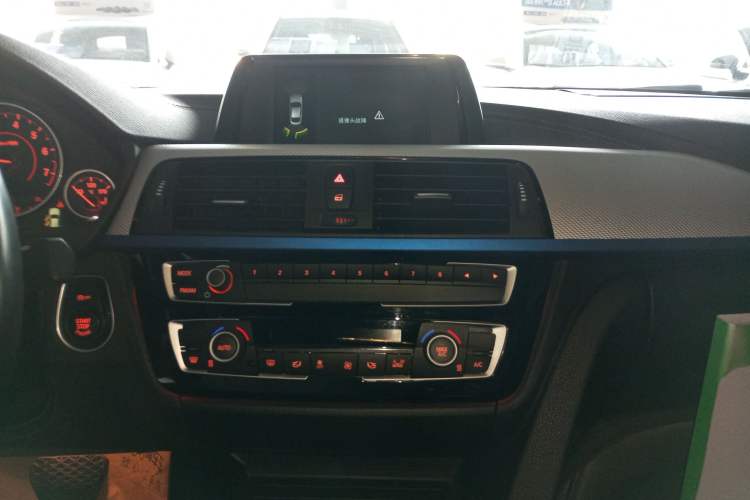 Used BMW 4 Series 2017 425i Gran Coupe Leading Model with M Sport Package
