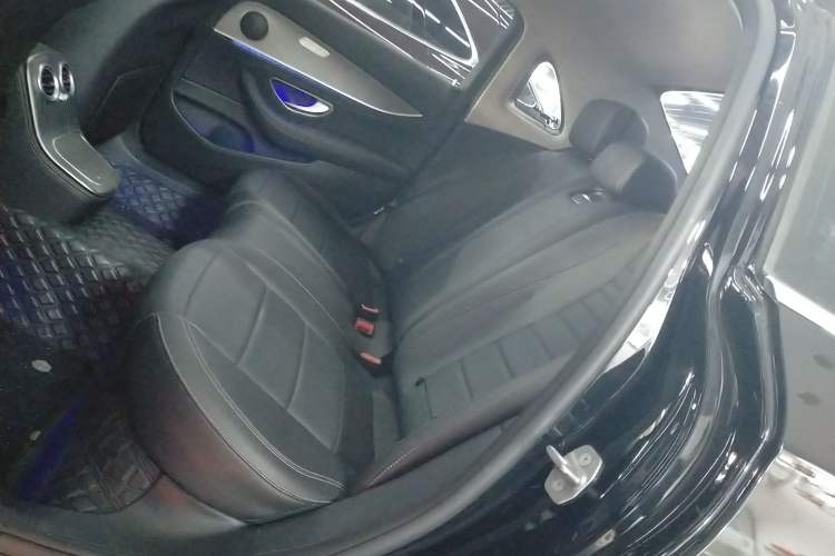 Used Mercedes-Benz E-Class 2021 Restyled E 300 L Sporty and Stylish Edition
