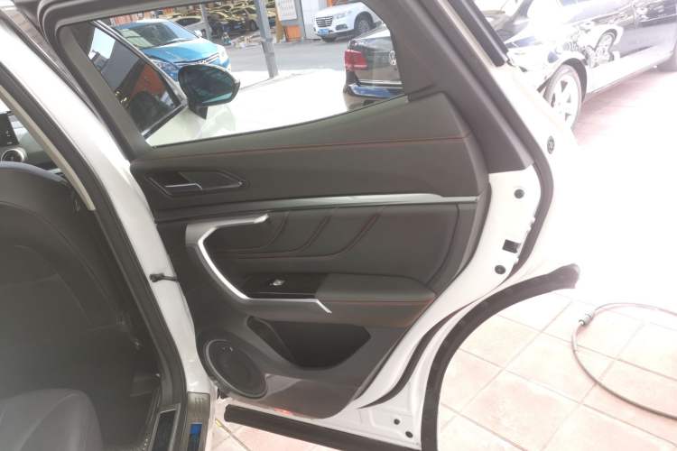 Used Wey VV5 2017 2.0T Flagship Edition
