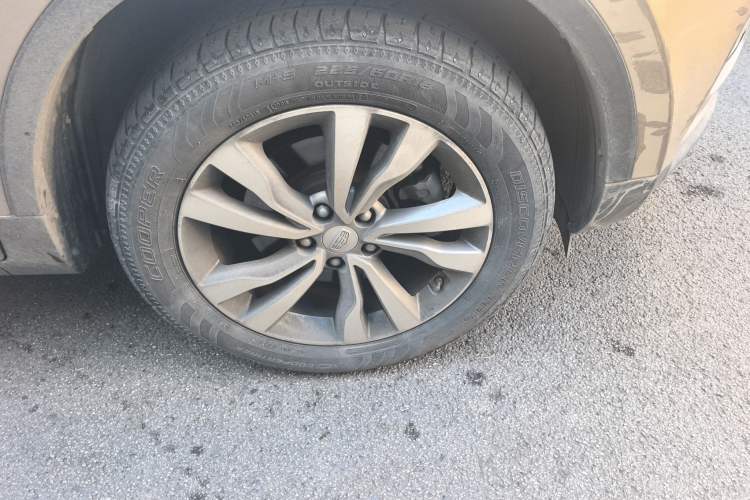 Used Geely Auto Emgrand X7 Sport 2016 1.8TD Automatic All-Wheel-Drive ZhiZun Edition