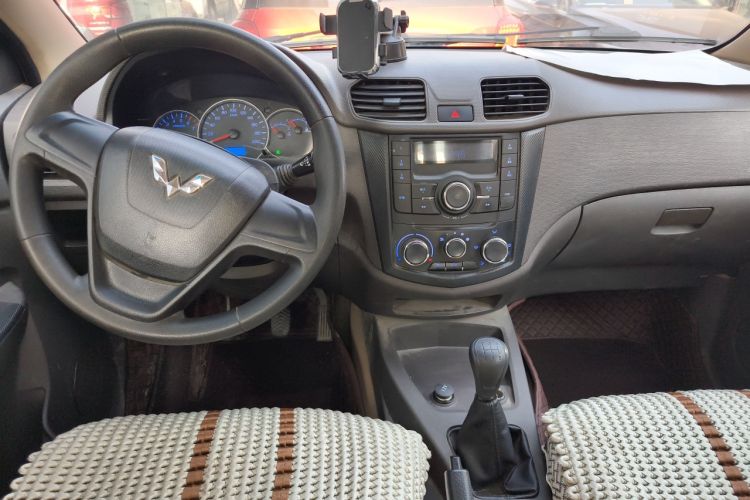 Used Wuling Hongguang 2018 1.5L Classic S Standard Model
