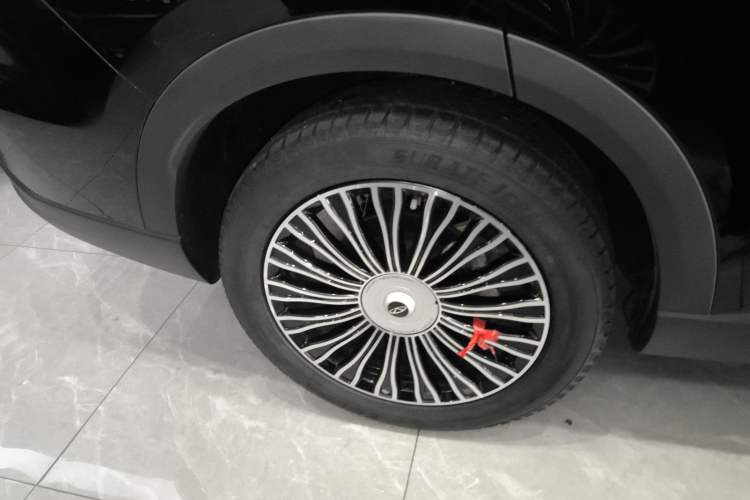 Used Chery Tiggo 8 L 2024 2.0T Two-Wheel Drive Luxury Edition 5 Seats