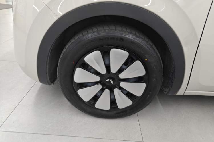 Used Wuling Bingo 2024 333 km Enjoyment Version
