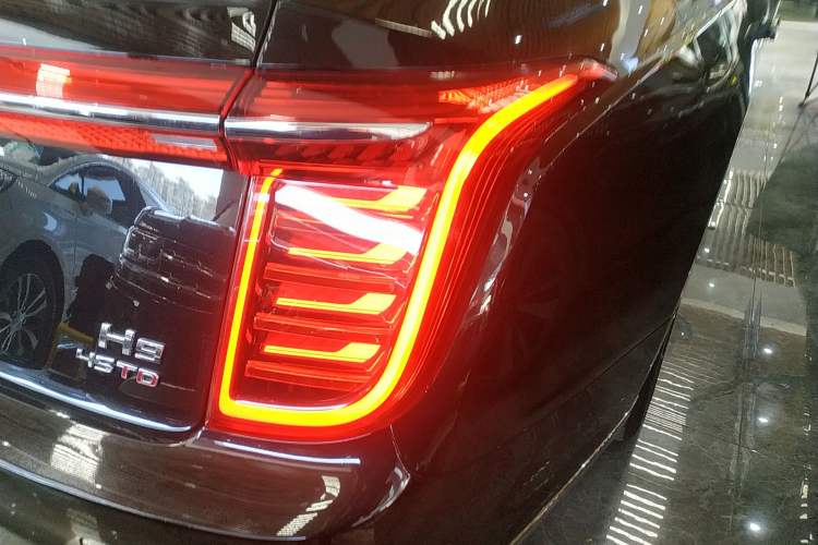 Used Hongqi H9 2020 2.0T Smart Connect Flagship Edition
