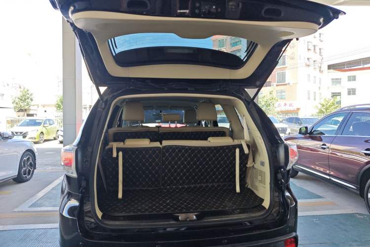 Used Toyota Highlander 2015 2.0T Two-Wheel Drive Elite Edition 7 Seats
