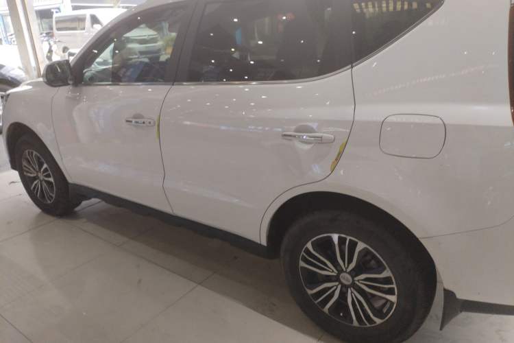 Used Geely Auto Vision X6 2018 1.8L Manual 4G Connect Luxury Edition
