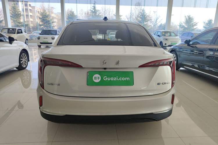 Used Hongqi E-QM5 2022 431 km Charge & Enjoy Edition