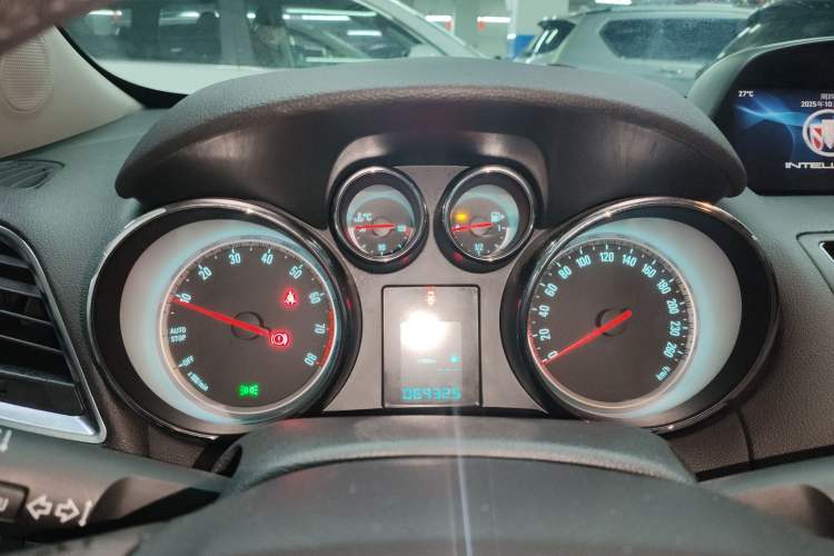 Used Buick Encore 2015 1.4T Automatic Two-Wheel Drive Urban Leading Model
