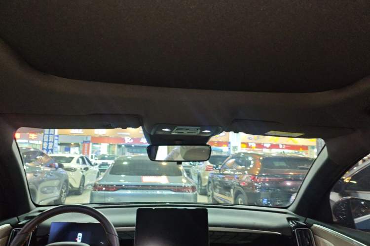 Used BYD Song Pro New Energy 2023 Champion Edition DM-i 71KM Beyond Model
