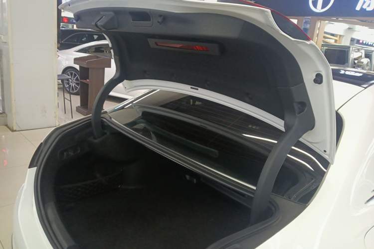 Used Mercedes-Benz C-Class 2024 Second Facelift C 260 L Sport Edition
