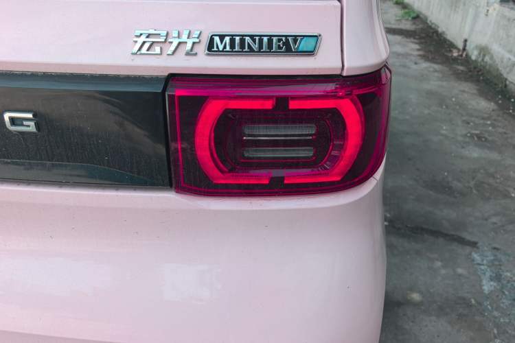 Used Wuling Hongguang MINIEV 2022 Macaron Premium Model – Lithium Iron Phosphate
