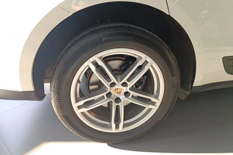 Used Porsche Macan 2023 Macan 2.0T
