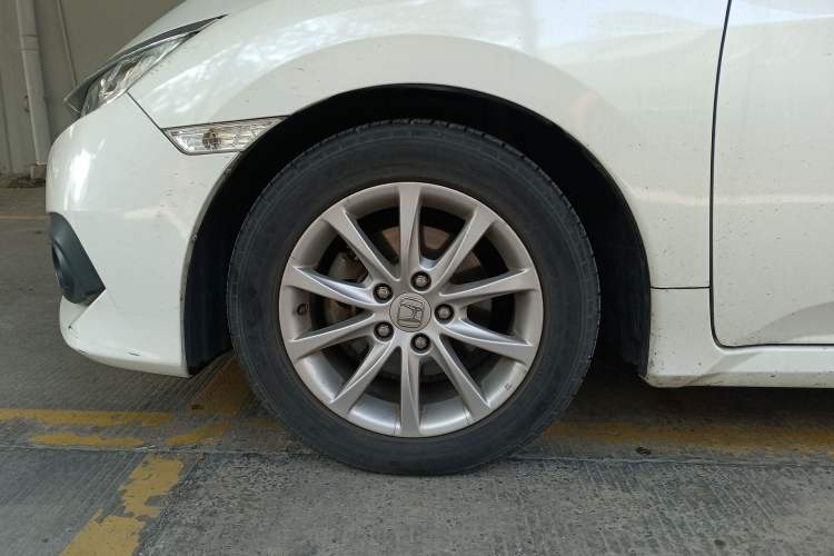 Used Honda Civic 2016 180TURBO CVT Comfort Version