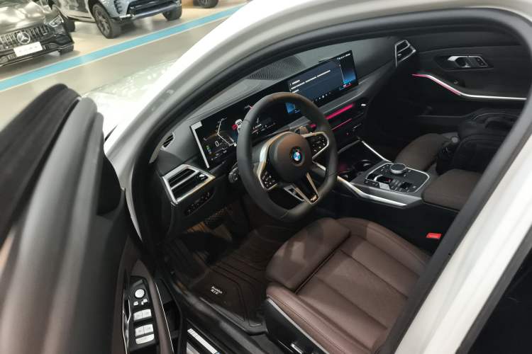 Used BMW 3 Series 2025 325i M Sport Package