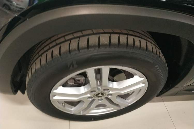 Used Mercedes-Benz GLB 2023 Refresh GLB 200 Fashion Edition
