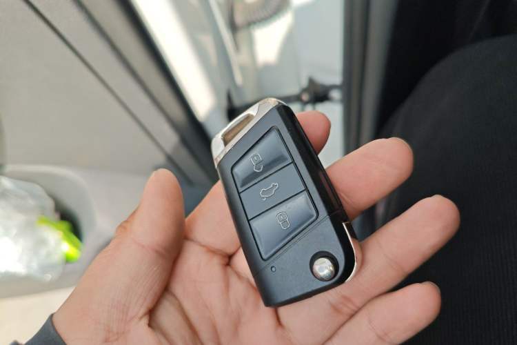 Used Volkswagen T-ROC 2020 230TSI DSG Two-Wheel Drive Advanced Version
