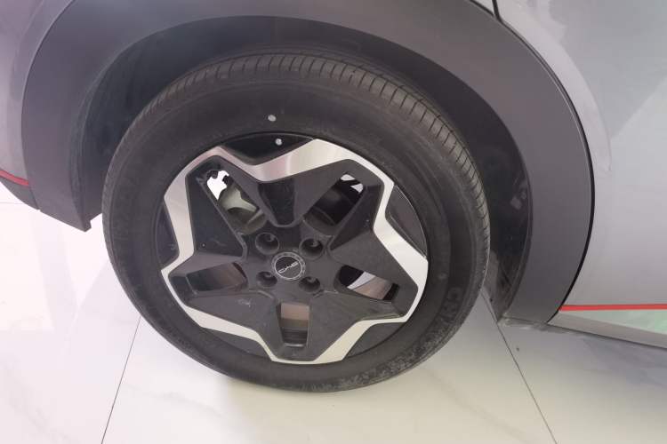 Used BYD Dolphin 2021 405 km Fashion Edition
