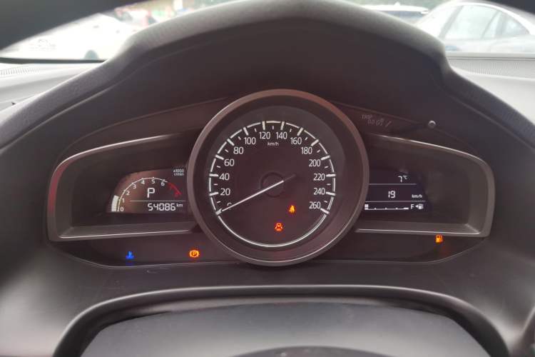 Used Mazda Mazda 3 Axela 2017 Sedan 1.5L Automatic Luxury Model Emission Standard China V