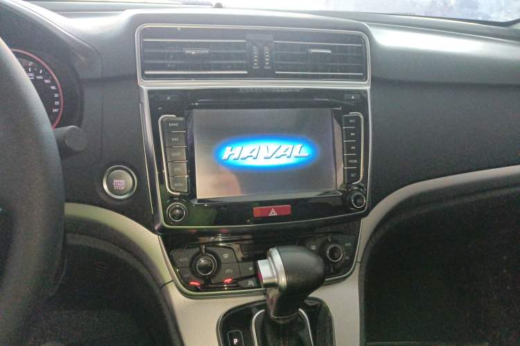 Used Haval H6 2015 Sport Edition 1.5T Automatic Two-Wheel Drive Luxury Model
